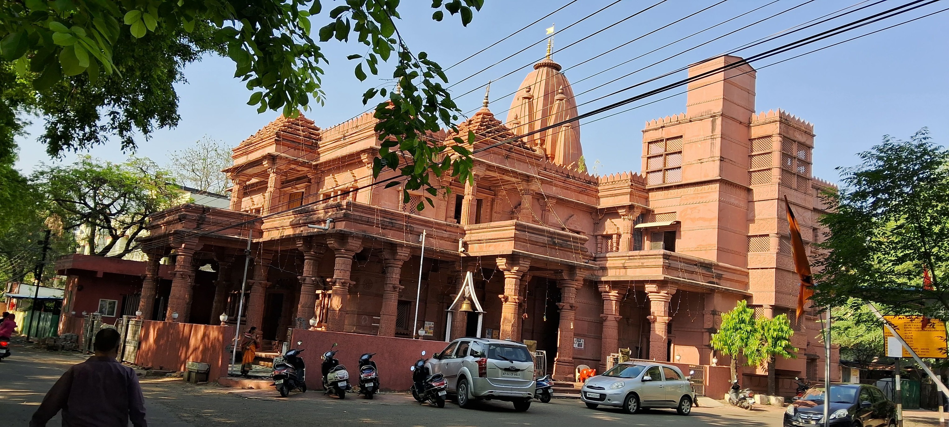 Shri Vardhman Digamber Jain Mandir, Arera Colony, Mahavir Nagar, Bhopal (M.P.) image 1