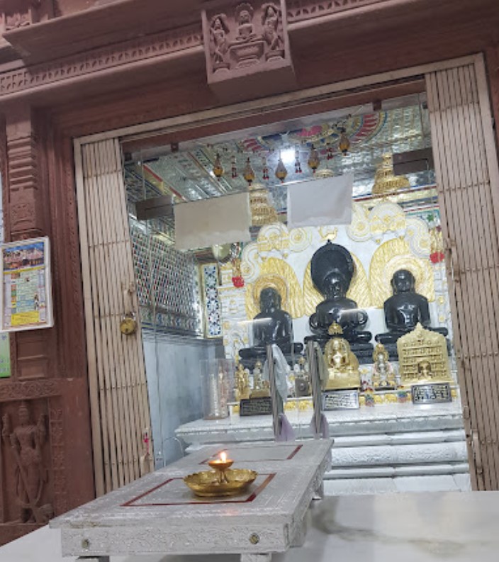 Shri Vardhman Digamber Jain Mandir, Arera Colony, Mahavir Nagar, Bhopal (M.P.) image 7