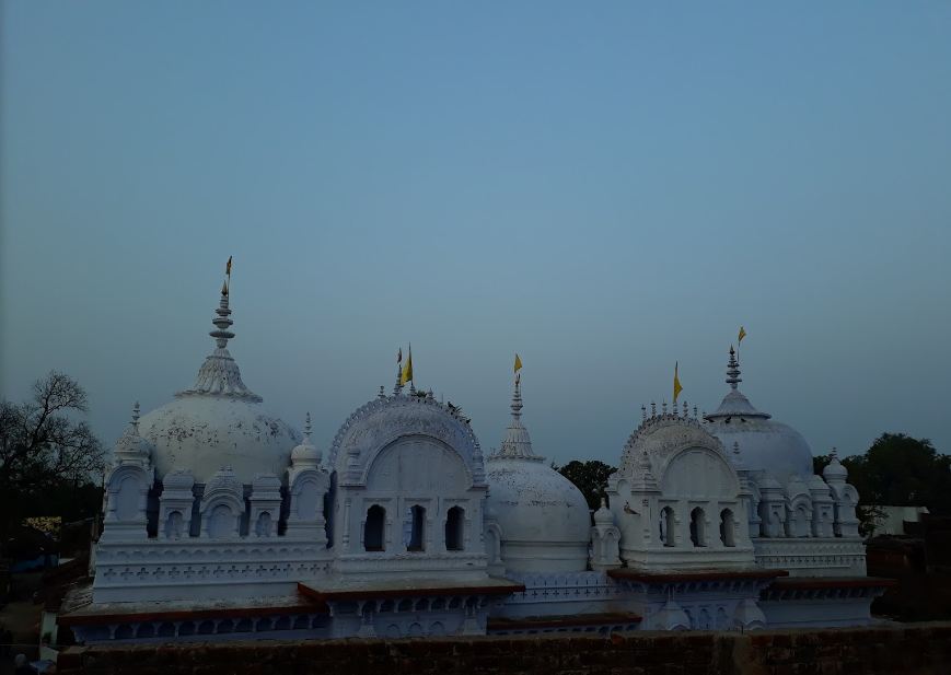 Shree Bajariya Panchayati Jain Mandir Ji, Panagar, District- Jabalpur (M.P.) image 3