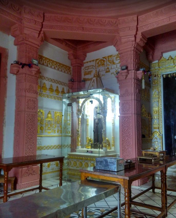 Shri 1008 Shantinath Digambar Jain Atishaya Kshetra Ishurwara, District-Sagar (M.P.) image 7