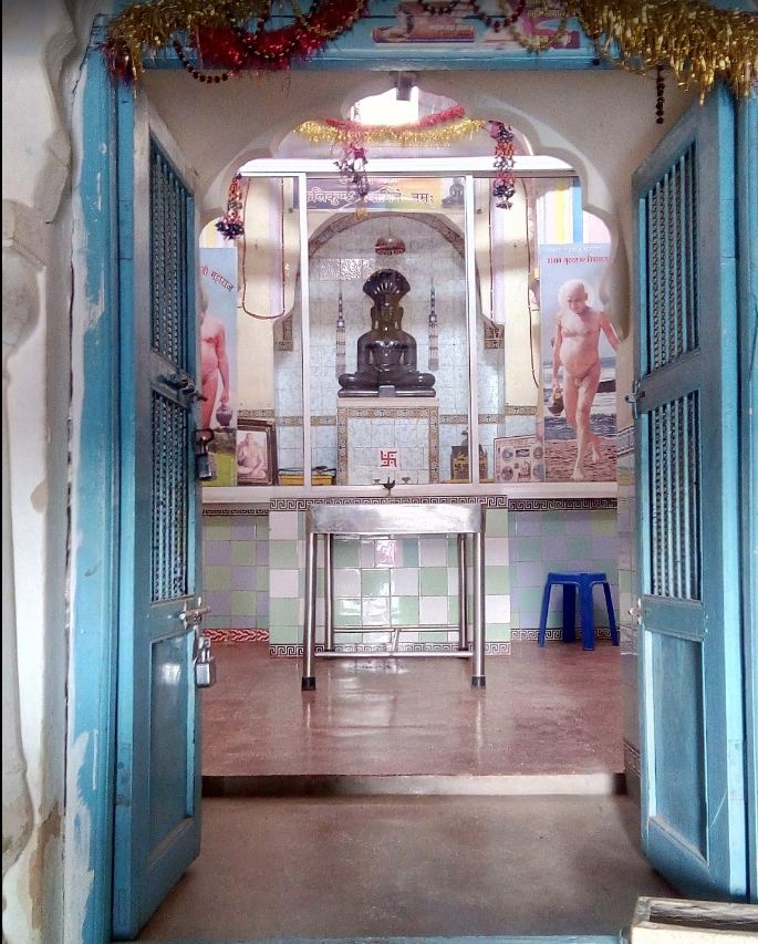 Shri Digamber Jain Atishaya Kshetra Papouraji, District-Tikamgarh (M.P.) image 5