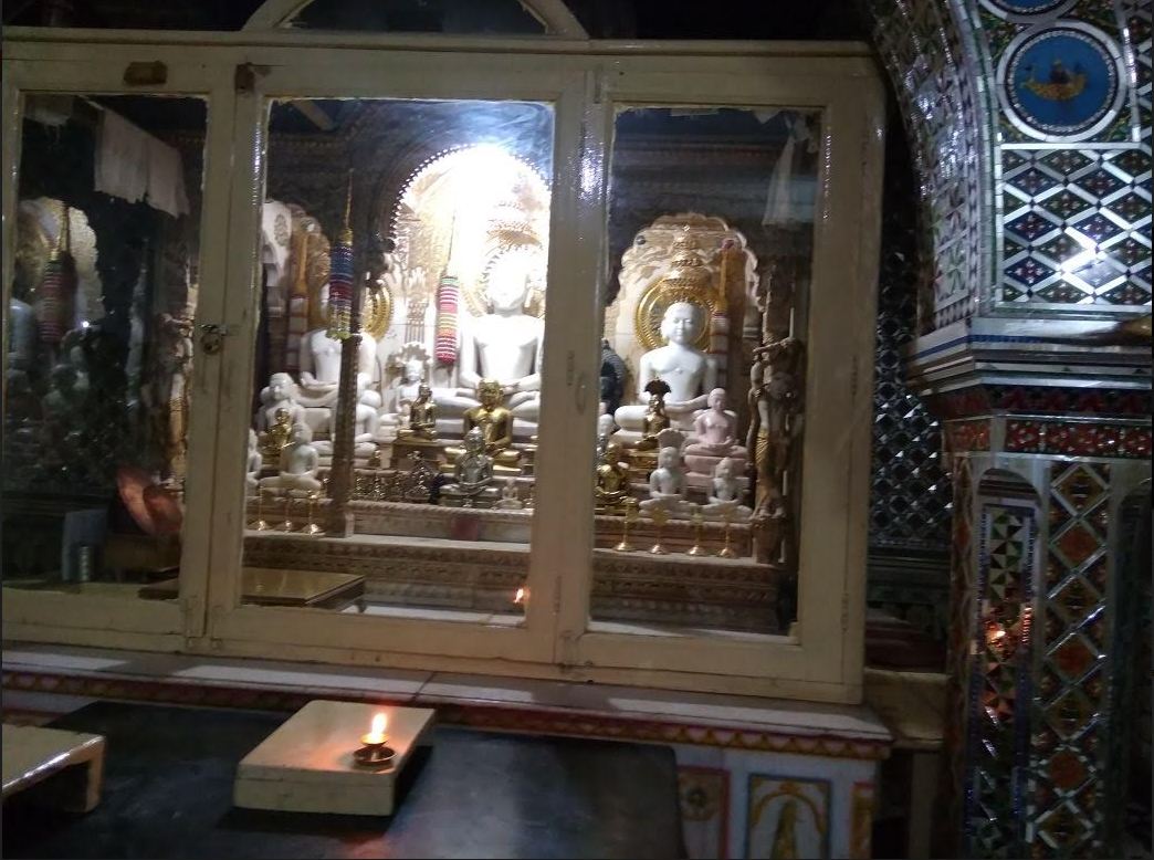 Shri Digamber Jain Mandir, Subhash Gunj, Ashok Nagar (M.P.) image 9