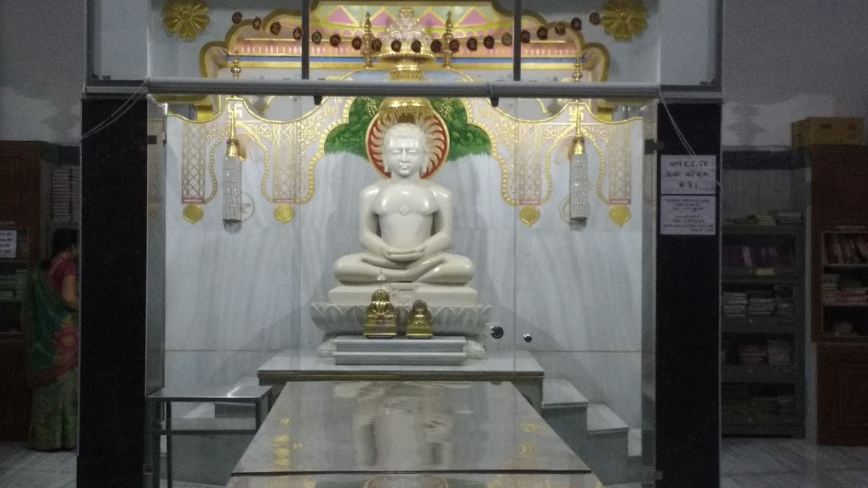 Shri Adinath Digamber Jain  Mandir, Ramchandra Nagar, Vindhyanchal Nagar Colony, Indore (M.P.) image 2