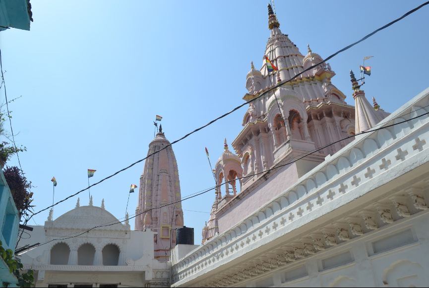 Shri Digamber Jain Bada Mandir, Begumganj, District-Raisen (M.P. image 3