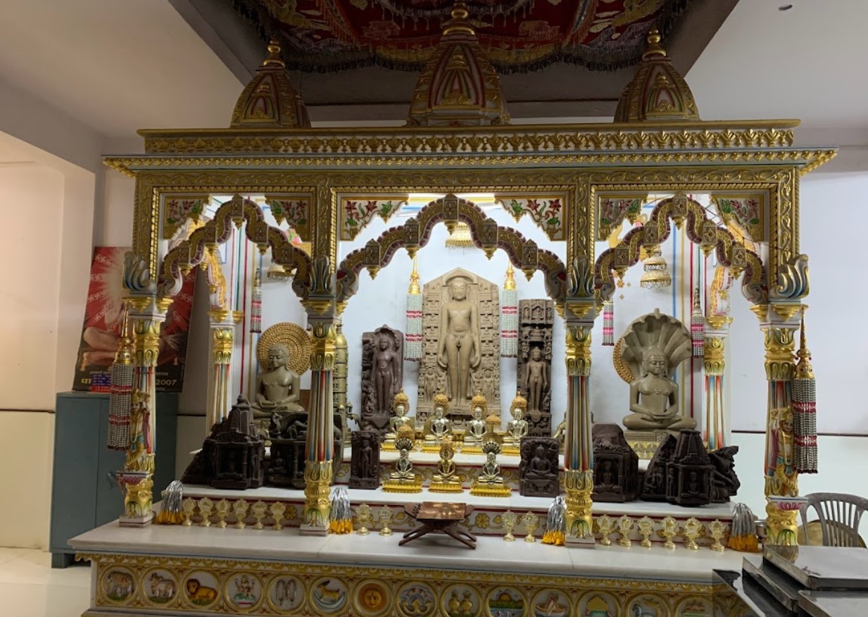 Shri Mahaveer Digamber Jain Mandir, Mahaveer Marg, Nazirabad, Satna (M.P.) image 3