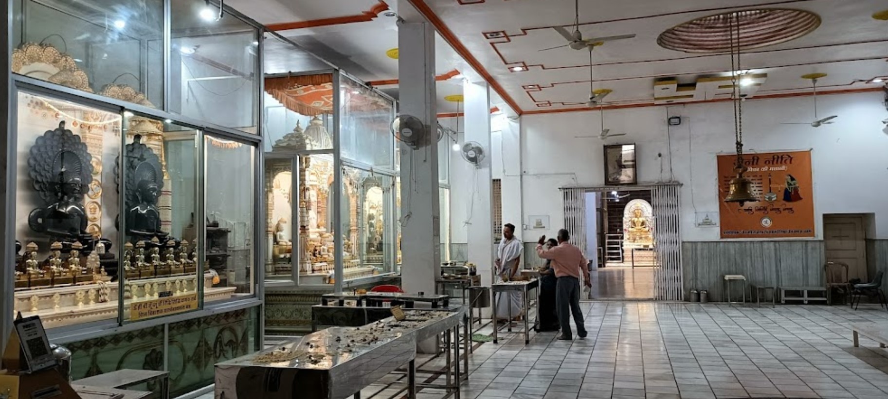 Shri Mahaveer Digamber Jain Mandir, Mahaveer Marg, Nazirabad, Satna (M.P.) image 8