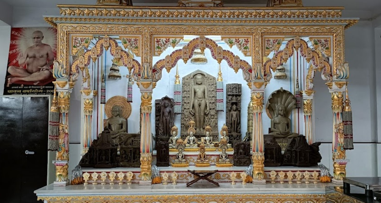 Shri Mahaveer Digamber Jain Mandir, Mahaveer Marg, Nazirabad, Satna (M.P.) image 11