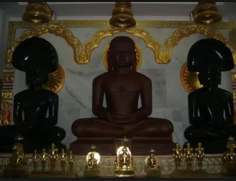 Shri 1008 Parshvnath Digamber Jain Mandir, Railway Colony, Shahdol (Madhya Pradesh) thumbnail 6