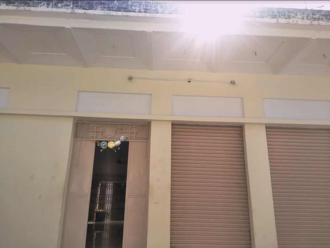 Shri 1008 Chandraprabhu Digamber Jain Chota Mandir, Village-Digora, District-Tikamgarh (M.P.) image 2