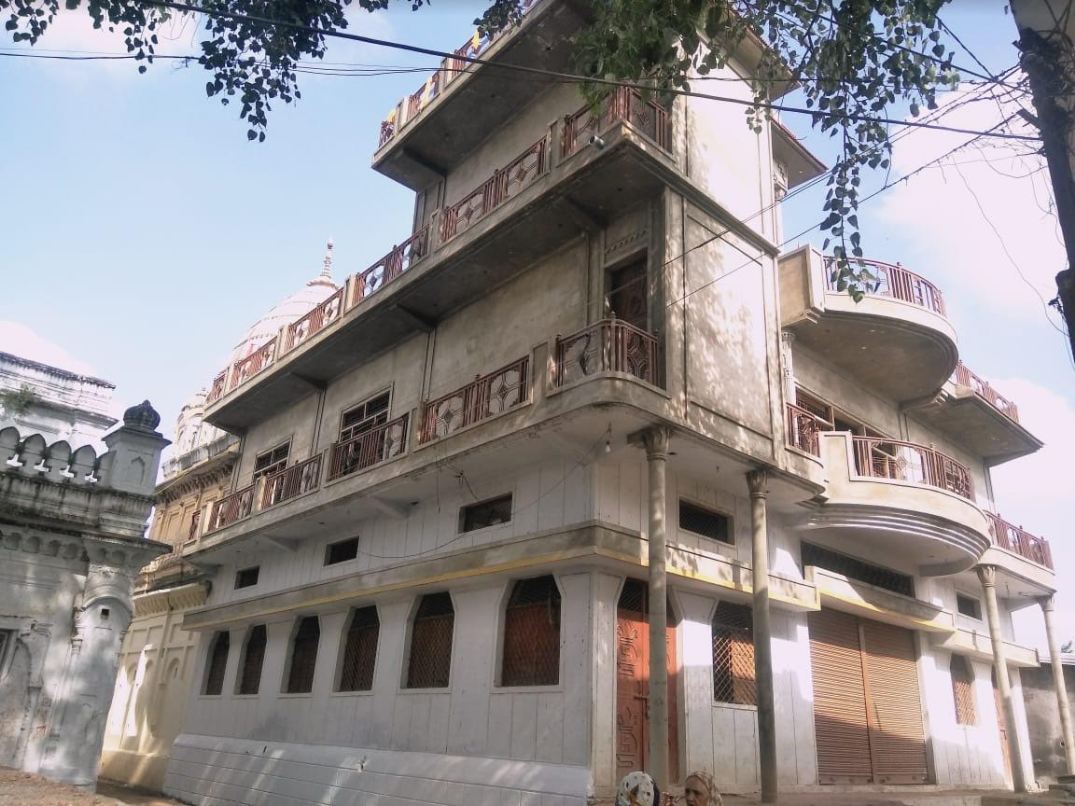 Shri 1008 Chandraprabhu Digamber Jain Chota Mandir, Village-Digora, District-Tikamgarh (M.P.) image 5
