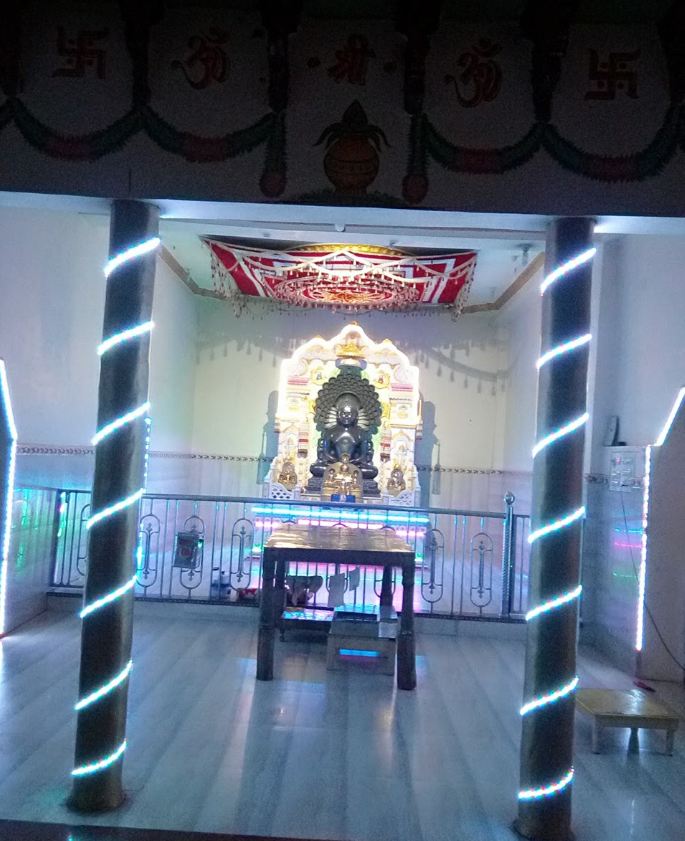 Shri Parshvnath Digamber Jain Mandir, Karrapur, District-Sagar (M.P.) image 4