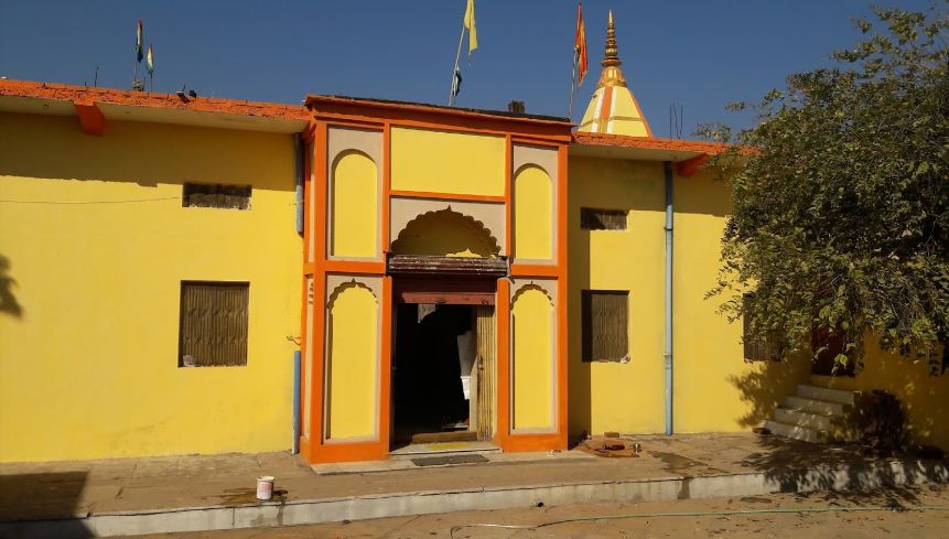 Shri 1008 Shri Shantinath Pracheen Digamber Jain Mandir, Bhelsi, District-Tikamgarh (M.P.) image 2
