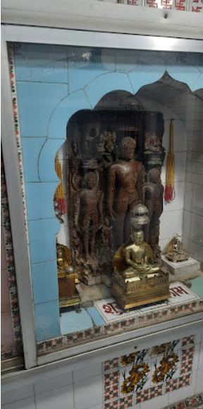 Shri Parshvnath Digamber Jain Mandir, Jatara, District-Tikamgarh (M.P.) image 8
