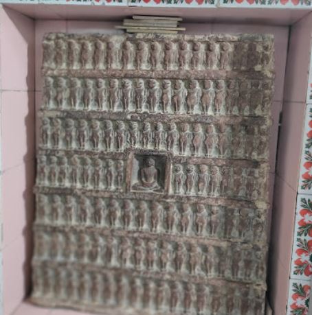 Shri Parshvnath Digamber Jain Mandir, Jatara, District-Tikamgarh (M.P.) image 9