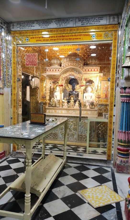 Shri Digamber Jain Panchayati Mandir, Sardar Bazar, Morar, District - Gwalior (M.P.) image 9