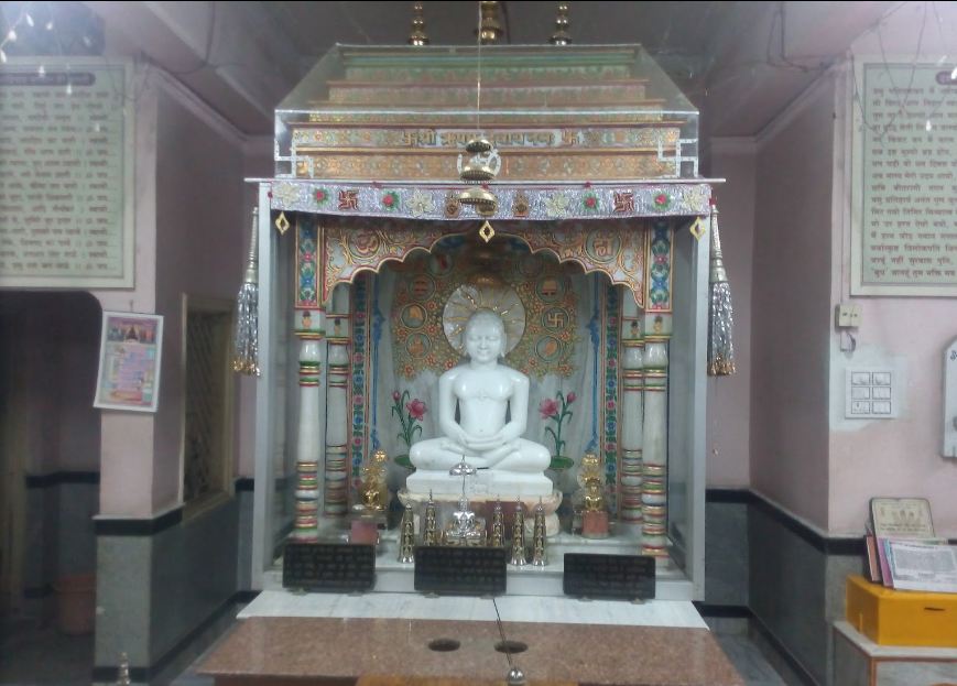Shri Adinath Digamber Jain Mandir, New Indira olony, Burhanpur (Madhya Pradesh) image 2