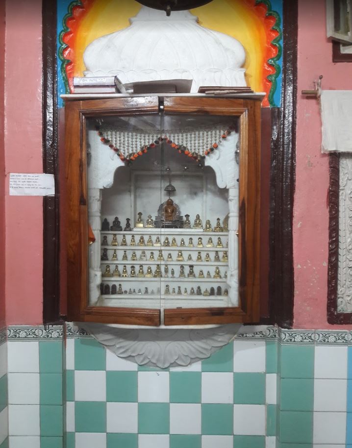 Shri Shantinath Digamber Jain Mandir, Sanjay Nagar, Burhanpur (Madhya Pradesh) image 4