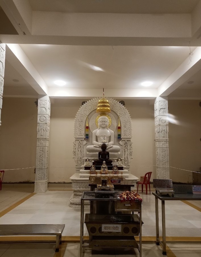 Shri 1008 Bhagwan Vasupujya Digamber Jain Mandir, Bawadiya Kalan, Gulmohar Colony, Bhopal (M.P.) main image