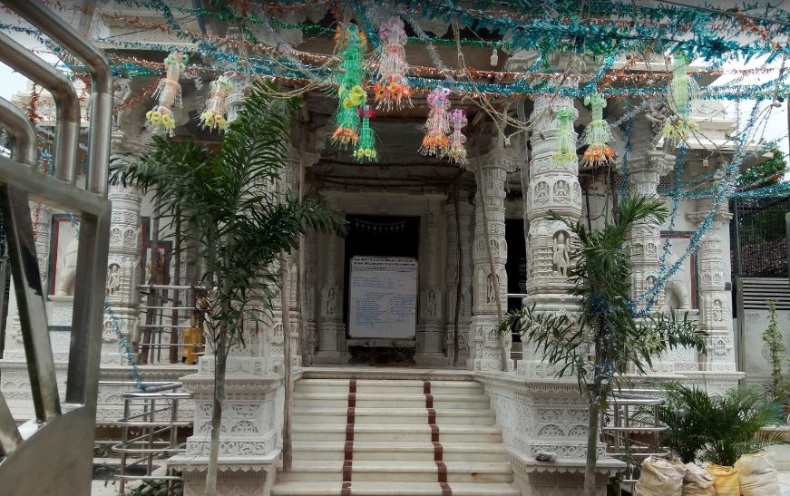 Shri Sumatinath Jain Mandir, Mangalavaripeta, Rajahmundry, District - East Godavari (Andhra Pradesh) image 3