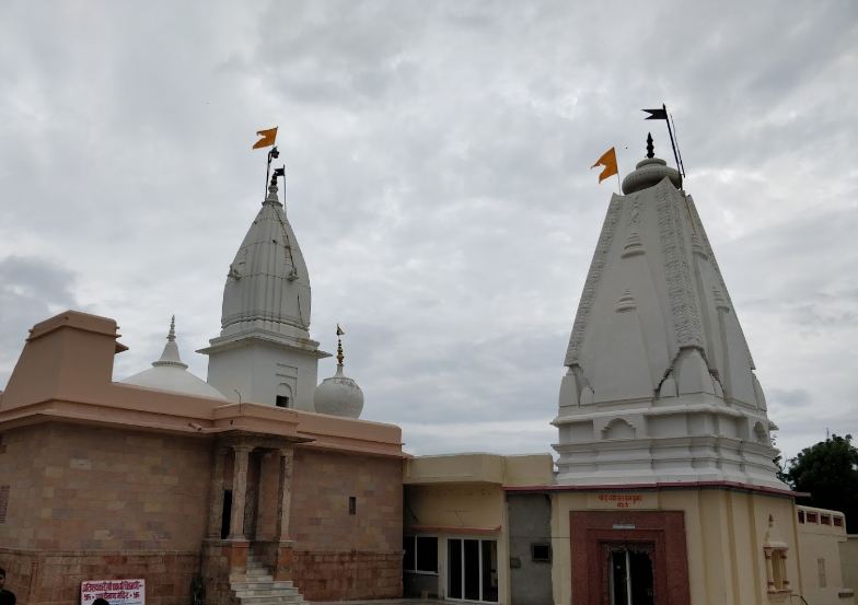 Shri Digamber Jain Siddha Kshetra Siddhaverkoot, Omkareshwer, District-Khandwa (M.P.) image 3