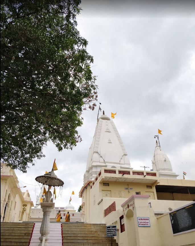 Shri Digamber Jain Siddha Kshetra Siddhaverkoot, Omkareshwer, District-Khandwa (M.P.) image 4