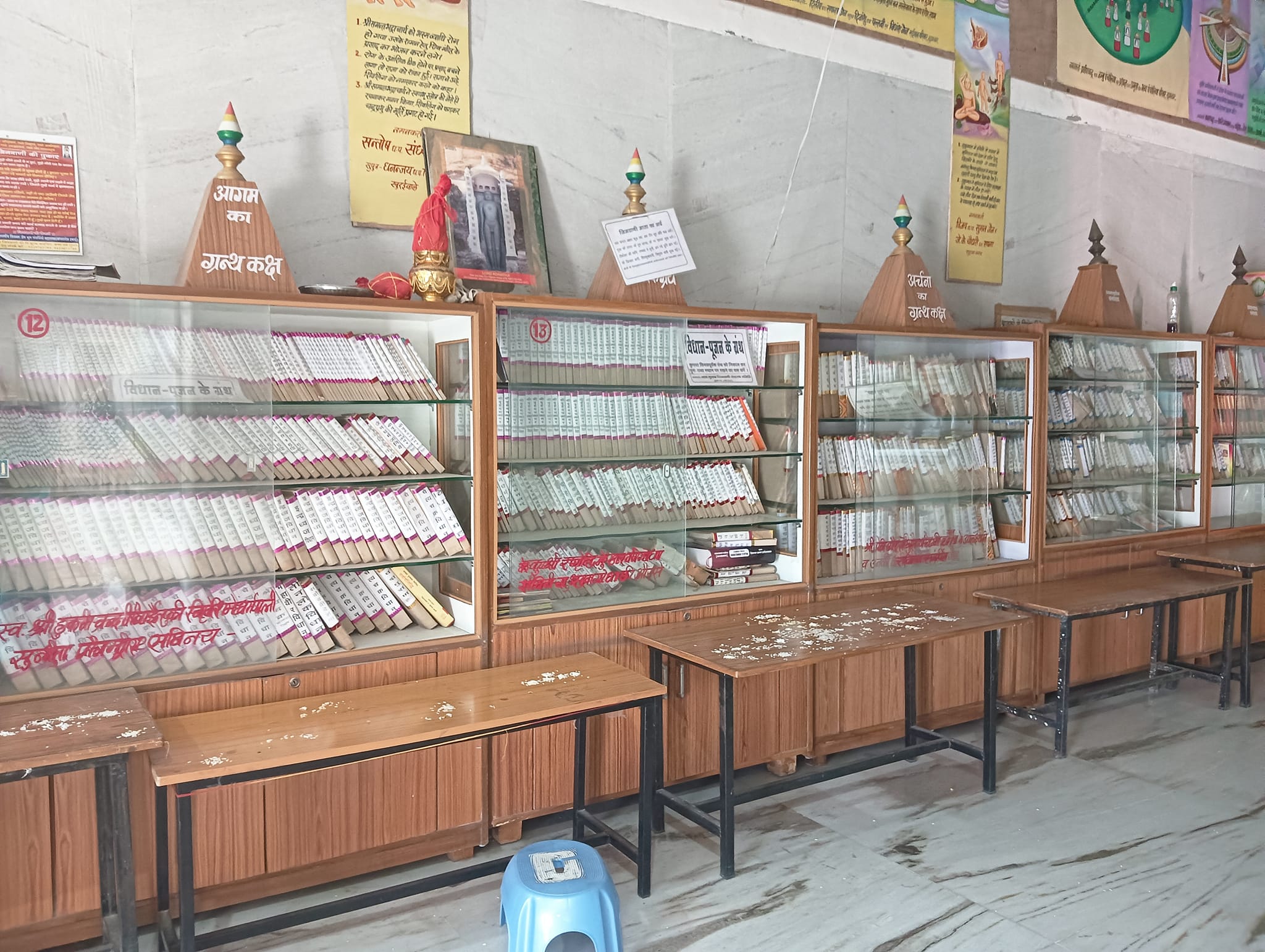 Shri Adinath Digamber Jain Mandir, Sudama Nagar, Indore (Madhya Pradesh) image 12