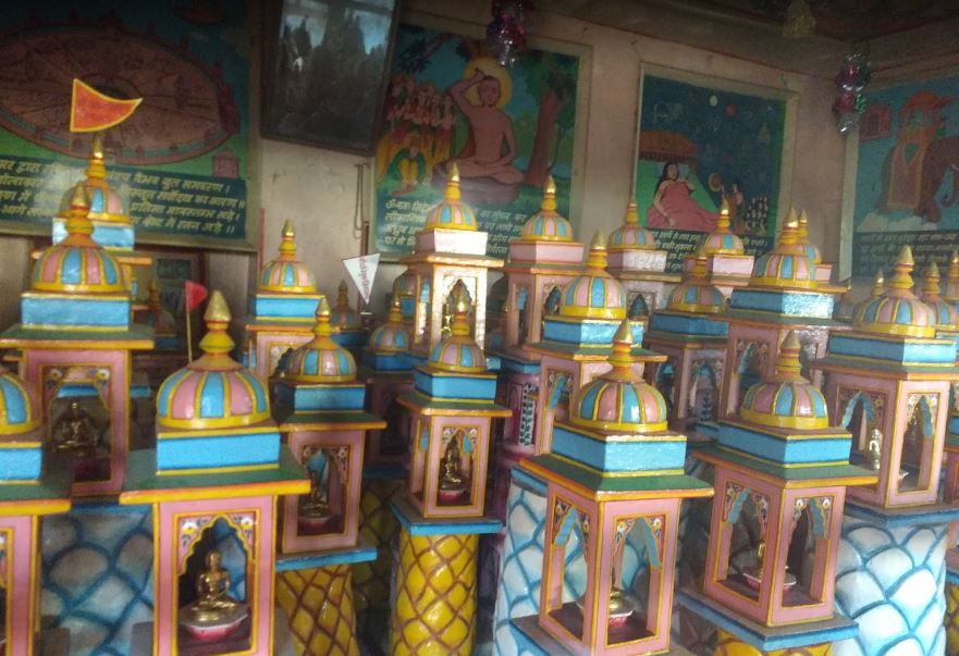 Shri 1008 Shantinath Digamber Jain Mandir, Station Road, Madhavganj, Baripura, Vidisha (M.P.) image 6