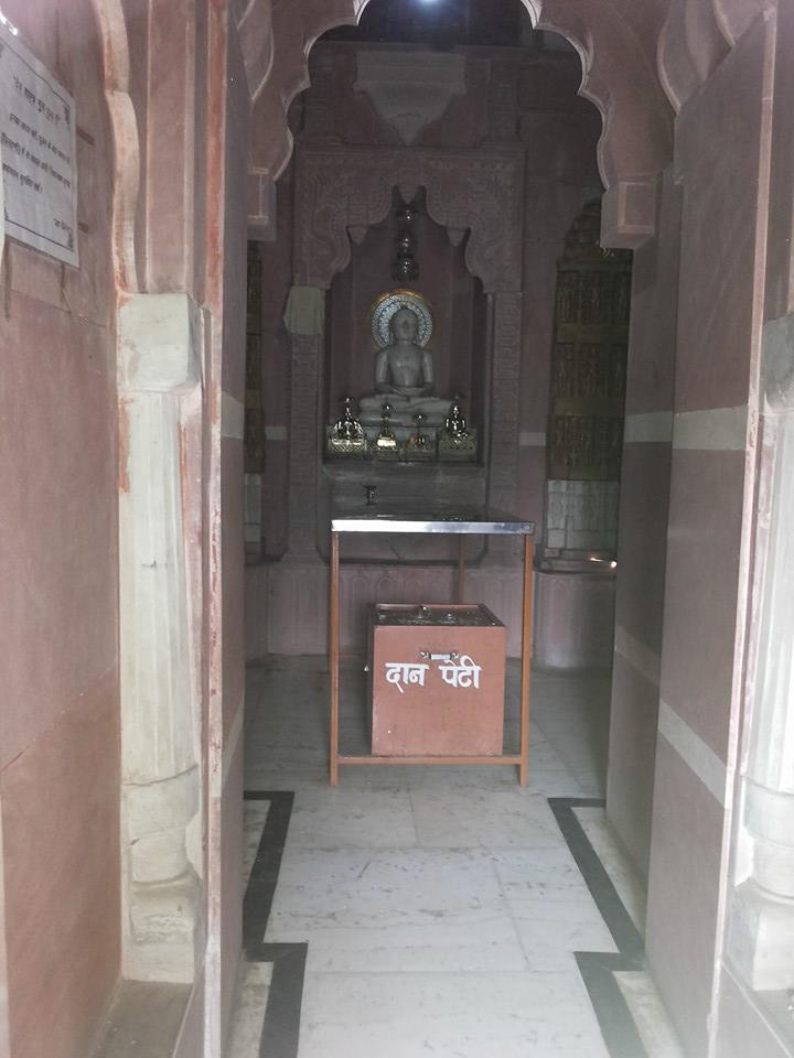 Shri Digamber Jain Atishaya Kshetra, Dera Pahari, Old Panna Naka, Chhatarpur (M.P.) image 3