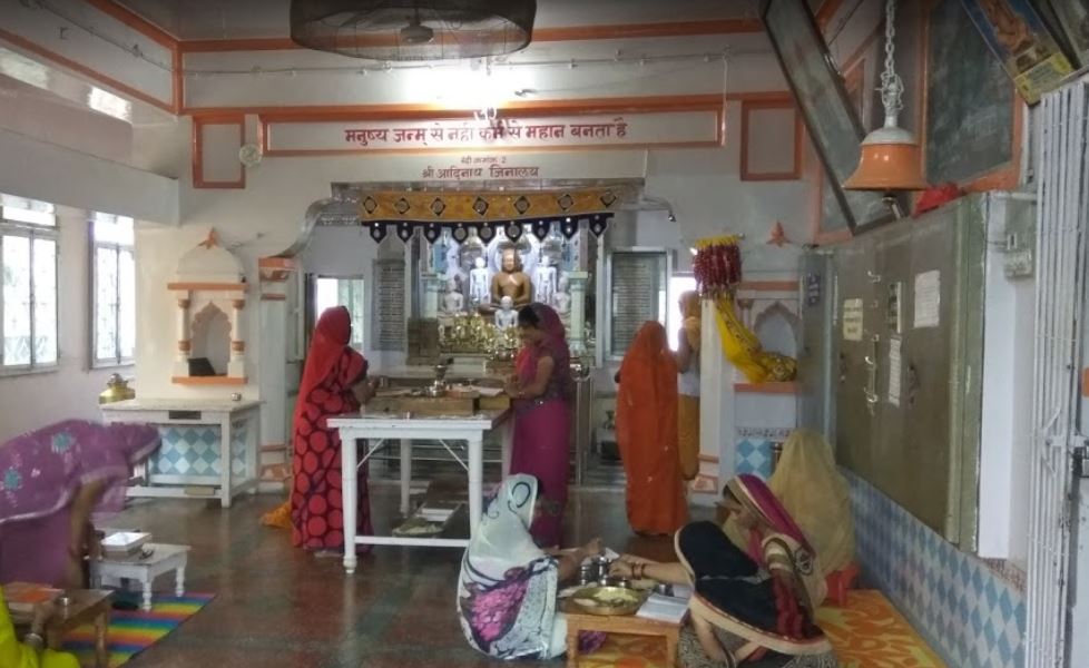 Shri 1008 Adinath Digamber Jain Mandir, Nowgong, District-Chhatarpur (Madhya Pradesh) image 3