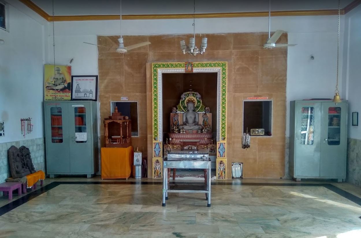 Shri Mahaveer Digamber Jain Mandir, Pachmarhi, District-Hoshangabad (Madhya Pradesh) image 6
