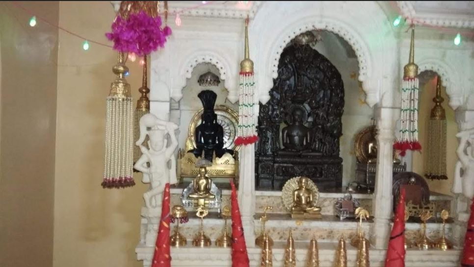 Shri 1008 Shri Parshvnath Digamber Jain Mandir, Atwas, Satwas, District-Dewas (Madhya Pradesh) image 12