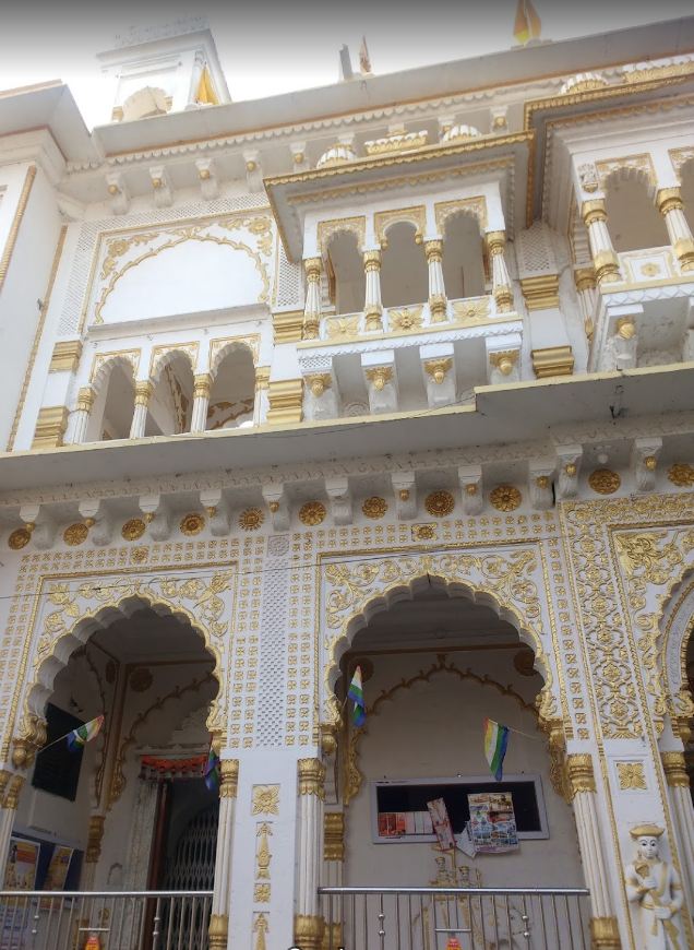 Shri 1008 Suparshvnath Ji Digamber Jain Mandir, Sanawad, District-Khargone (Madhya Pradesh) image 2