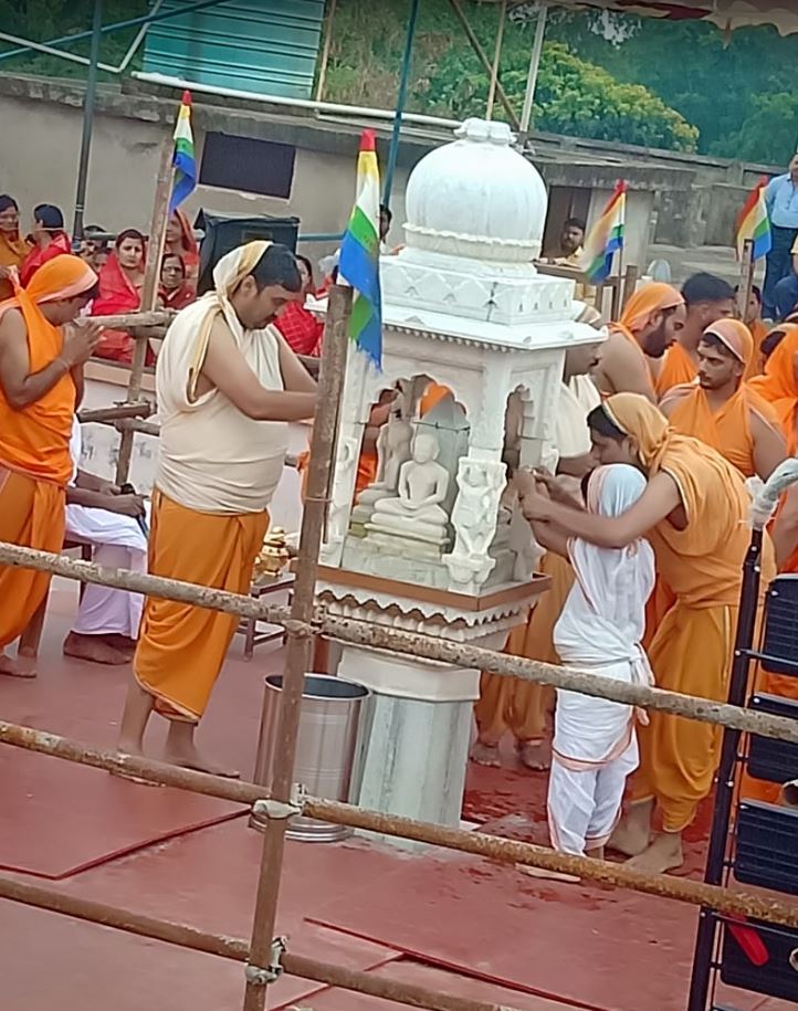 Shri Mahaveer Digamber Jain Mandir, Jashpur Nagar, District-Jashpur (Chhattisgarh) image 3