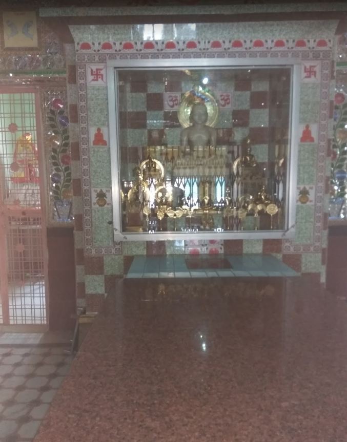 Shri 1008 Padamprabhu Digamber Jain Mandir, Ghuwara, District-Chhatarpur (Madhya Pradesh) image 4