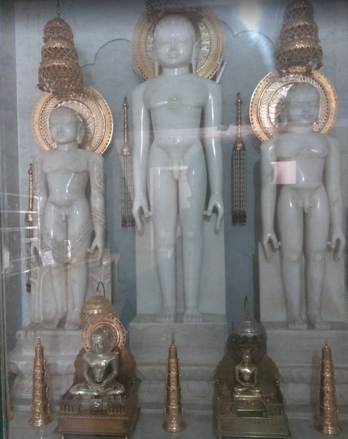 Shri 1008 Padamprabhu Digamber Jain Mandir, Ghuwara, District-Chhatarpur (Madhya Pradesh) image 5