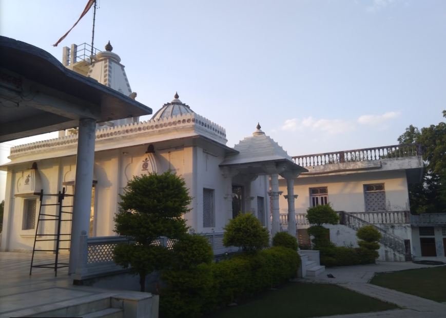 Shri Dadawadi and Vasupujya Jain Mandir, Nagda, District-Ujjain (Madhya Pradesh) image 1
