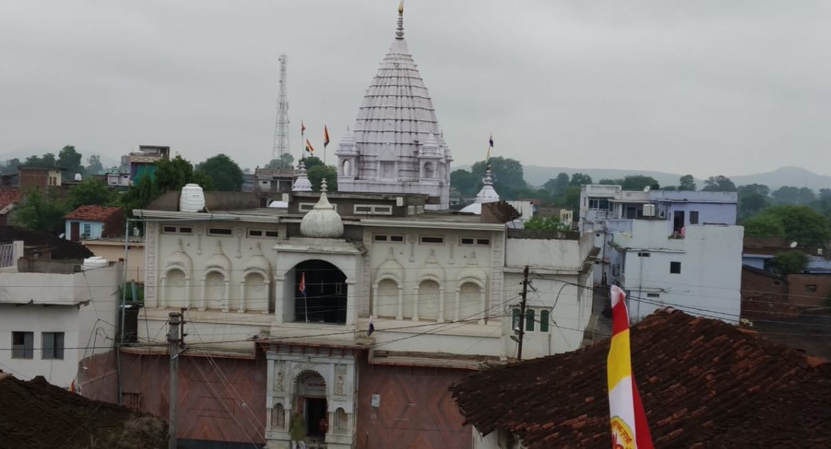 Shri 1008 Parshvnath Digamber Bada Jain Mandir, Gourjhamar, District-Sagar (Madhya Pradesh) image 6