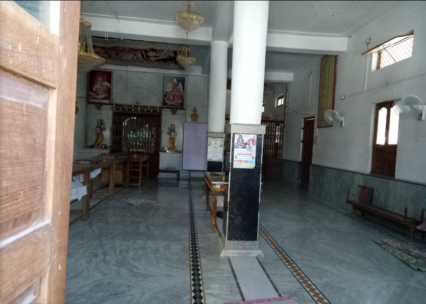 Shri Digamber Jain Mandir Hata, Gourjhamar, District-Sagar (Madhya Pradesh) image 2