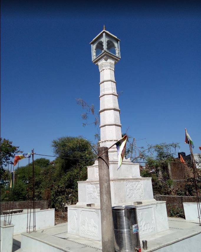 Shri Digamber Jain Mandir Hata, Gourjhamar, District-Sagar (Madhya Pradesh) image 4