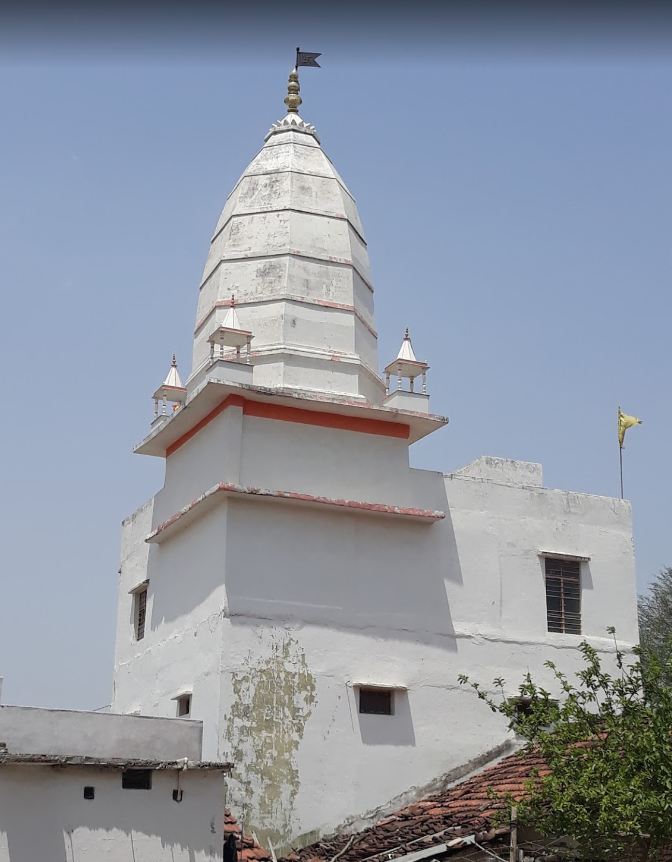 Shri Digamber Jain Mandir Gugwara, Gourjhamar, District-Sagar (Madhya Pradesh) image 1