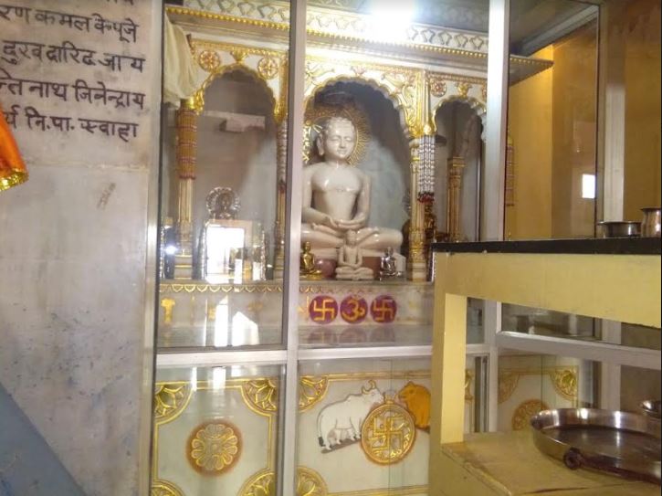 1008 Shri Shantinath Digamber Jain Mandir, Mau, District-Bhind (Madhya Pradesh) image 3