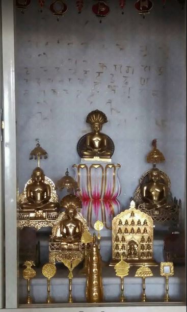 Shri Parshvnath Digamber Jain Mandir, Soni, District-Bhind (Madhya Pradesh) image 1