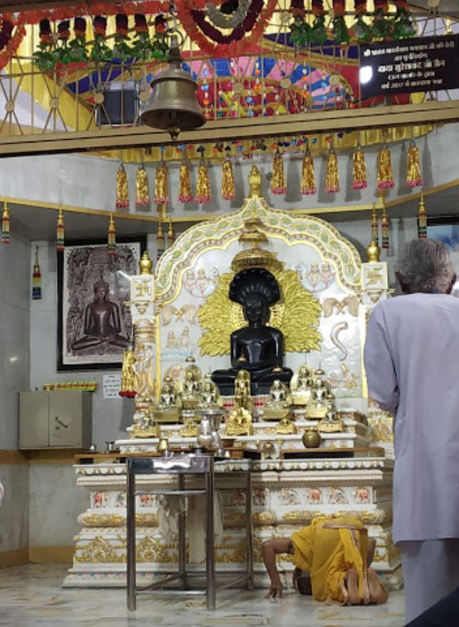 Shri 1008 Parshvanath Digamber Jain Mandir, Agarwal Colony, Jabalpur (M.P.) image 4