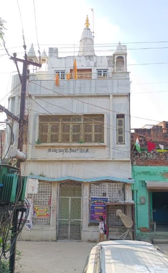Shri Chandraprabhu Digamber Jain Mandir, Porsa, District-Morena (Madhya Pradesh) image 1