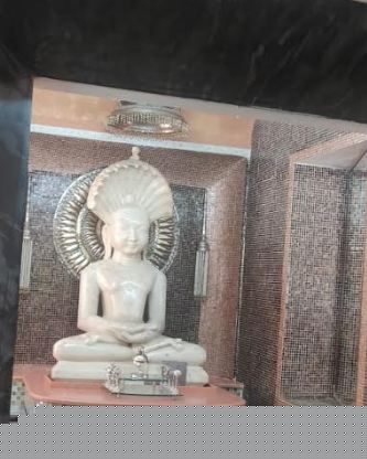Shri Parshvnath Digamber Jain Mandir, Khurai, District-Sagar (Madhya Pradesh) image 5
