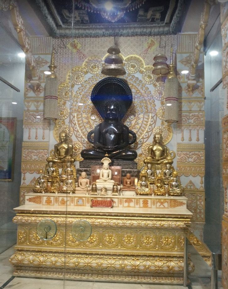 Shri Parshvnath Digamber Jain Mandir, Ghansor, District-Seoni (M.P.) image 2