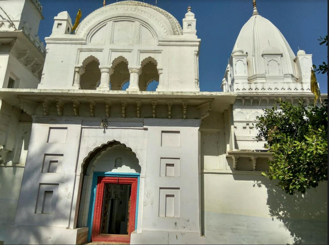 Shri 1008 Chintamani Parshvnath Digamber Jain Bada Mandir, Pithoriya, District-Sagar (Madhya Pradesh) image 1