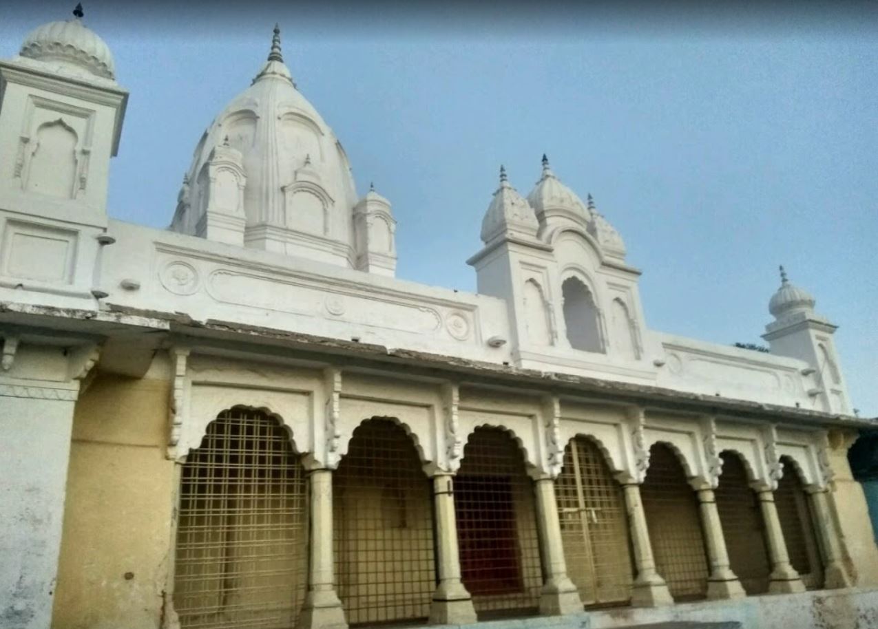 Shri Digamber Jain Beech Ka Mandir, Pithoriya, District-Sagar (Madhya Pradesh) image 2