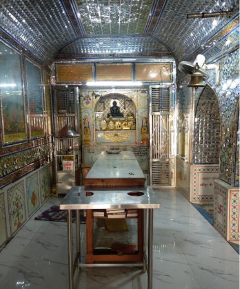 Shri Digamber Jain Atishaya Kshetra, Barhi (Vallabhpur), District-Bhind (Madhya Pradesh) image 8