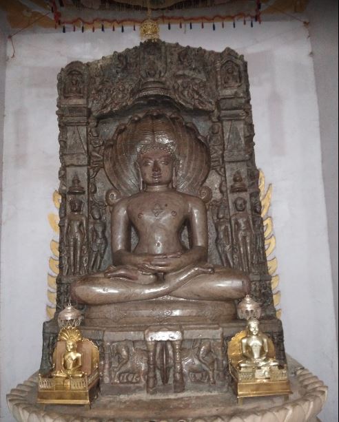 Shri Parshvnath Digamber Jain Mandir, Samasgarh, District-Bhopal (Madhya Pradesh) image 11